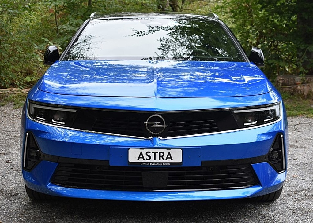 OPEL Astra Sports Tourer 1.2 T 130 Ultimate-image-1