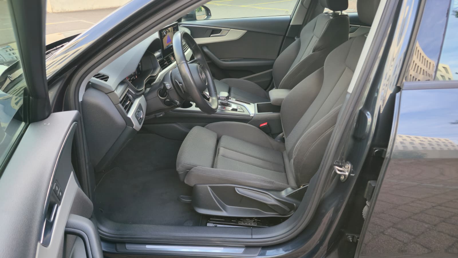 AUDI A4 Avant 35 TDI S-tronic| Ab MFK| Frisch ab Service| Rückfahrt Kamera| Lane Assistent| Totwinkel Assistent| Top Gepflegt-image-10