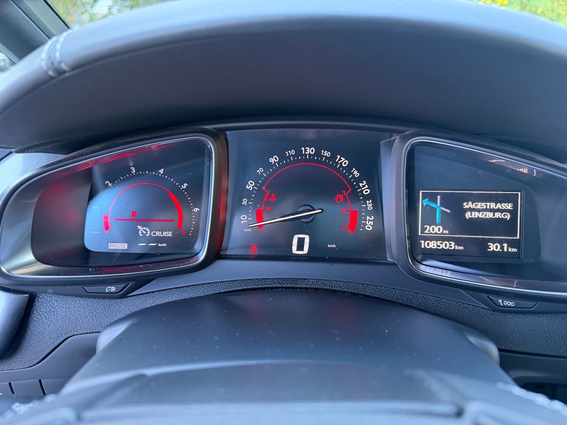 DS AUTOMOBILES DS5 2.0 HDi Sport Chic Automatic-image-8