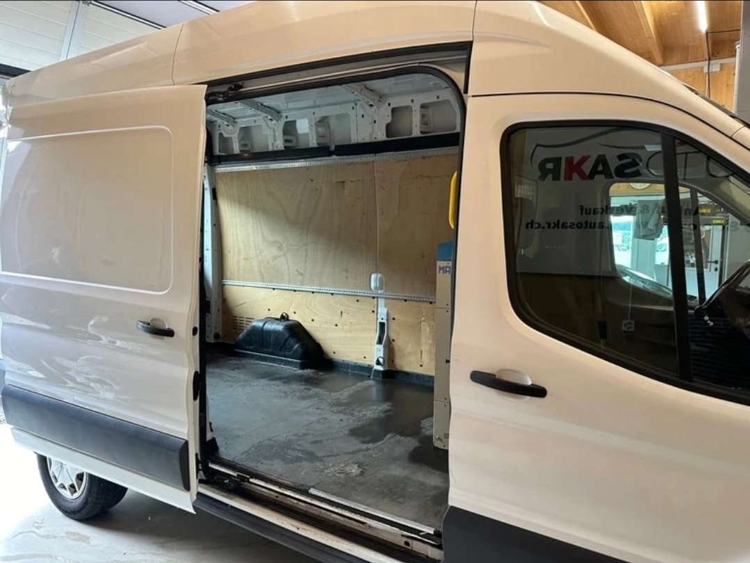 FORD Transit Van 350 L3 Trend 2.0 TDCi 130 FWD-image-13