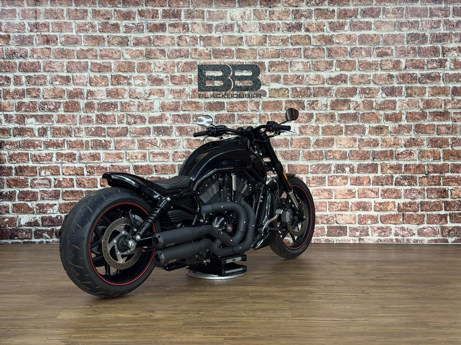 HARLEY-DAVIDSON VRSCDX Night Rod Special ABS-showroom-element-3