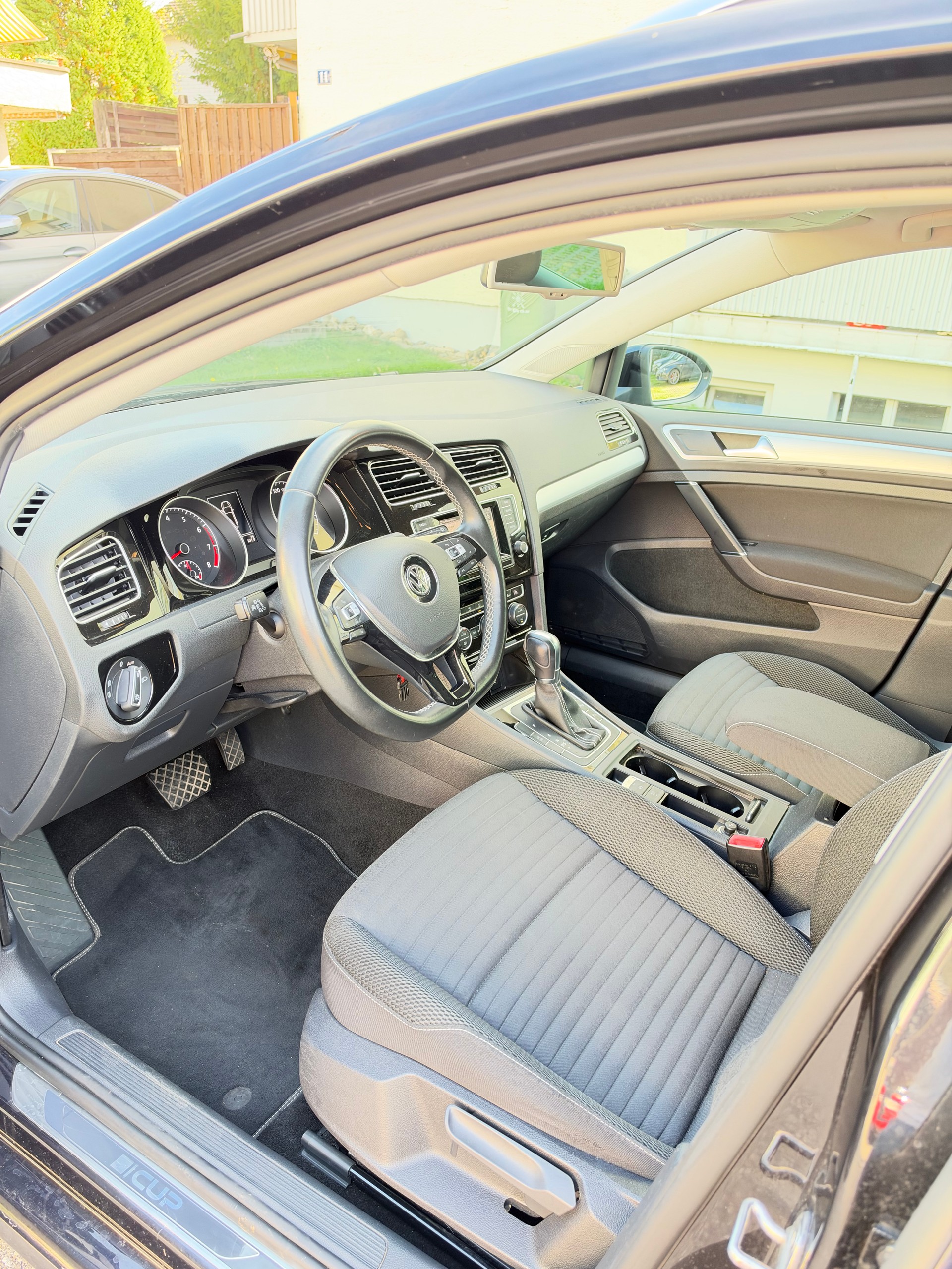 VW Golf Variant 1.4 TSI Cup DSG/ FRISCH AB MFK & SERVICE ** AUTOMATISCH **-image-10