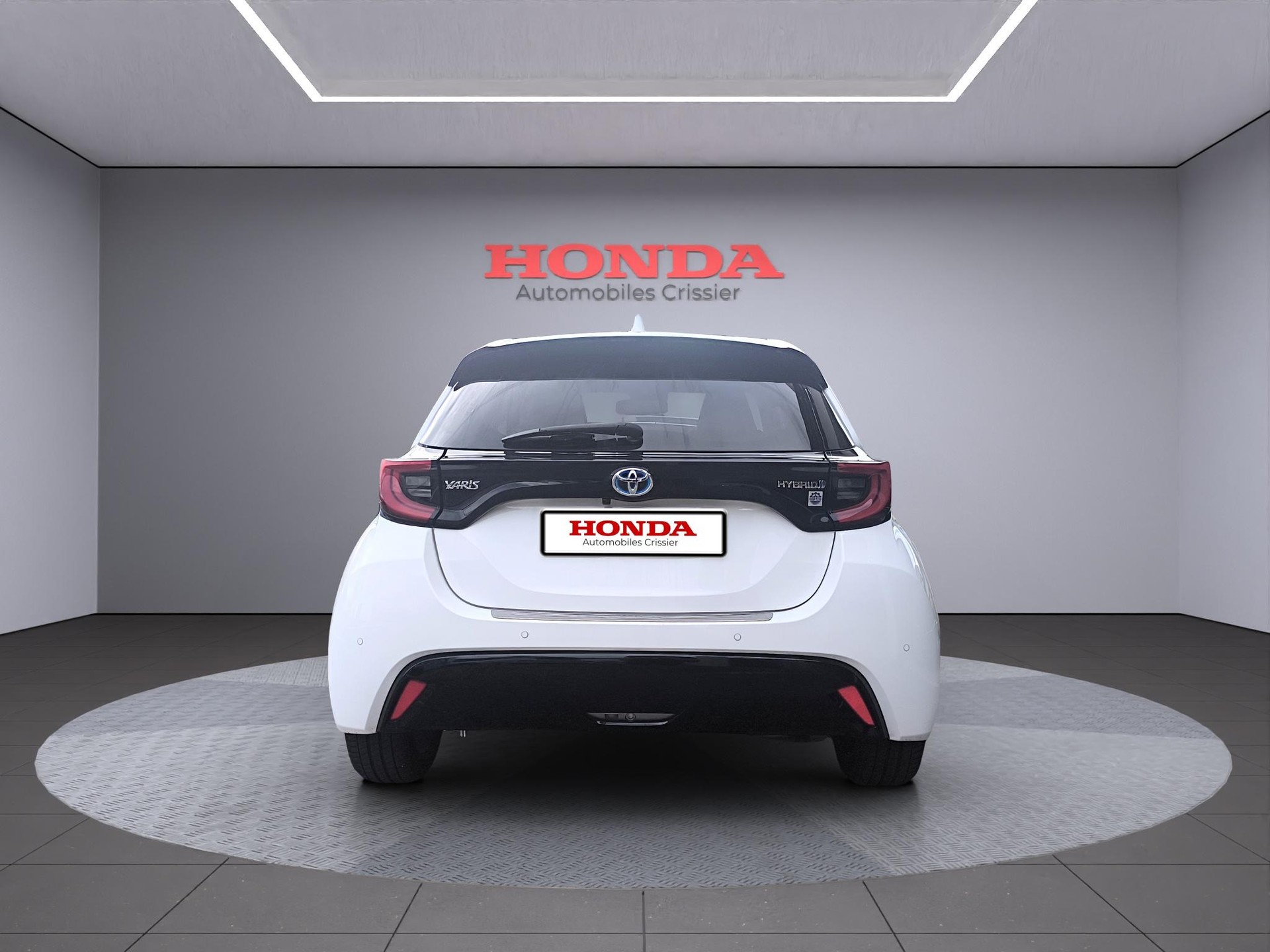 TOYOTA Yaris 1.5 VVT-i HSD Premium-image-5