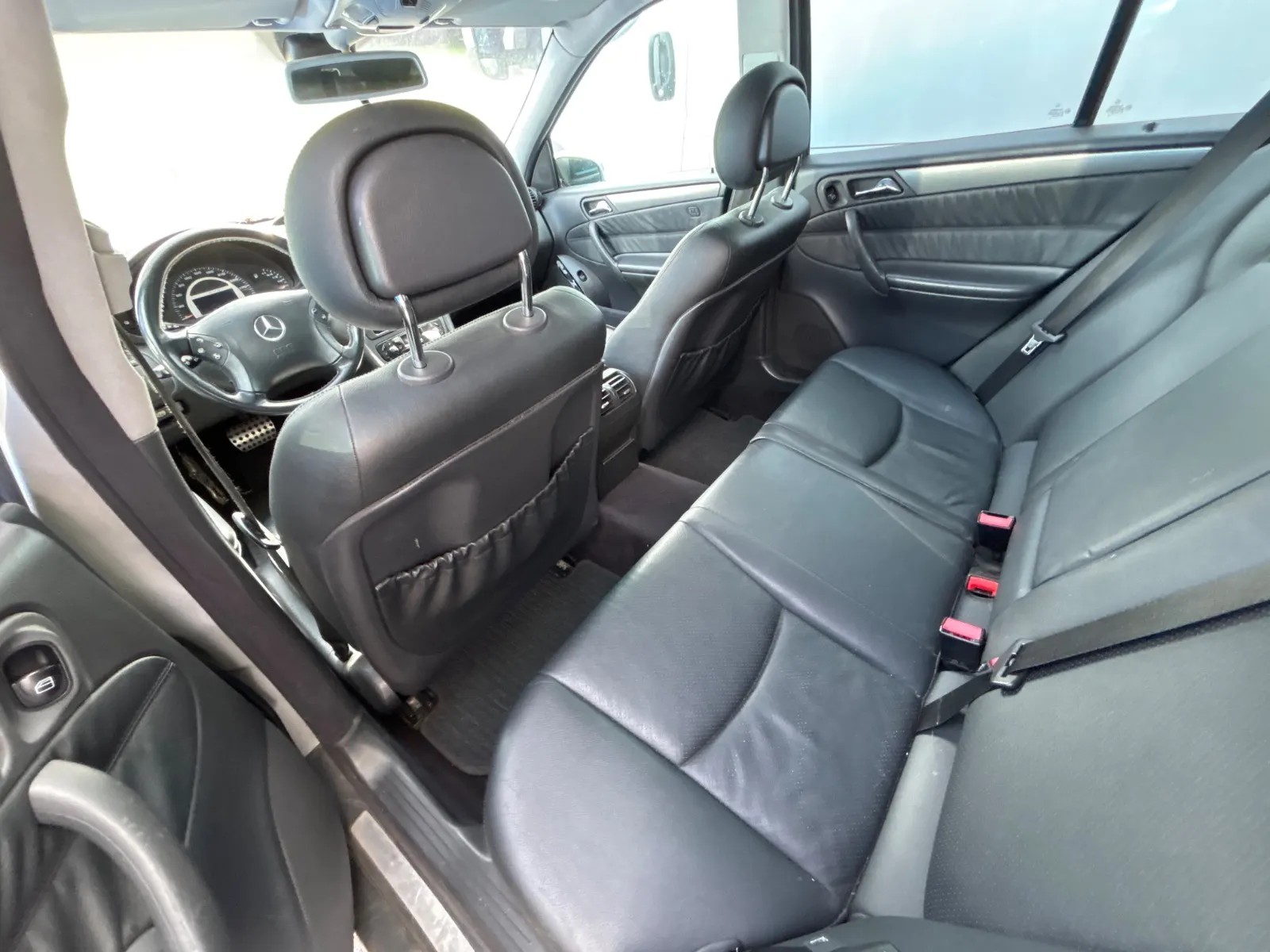 MERCEDES-BENZ C 30 CDI AMG Automatic-image-5