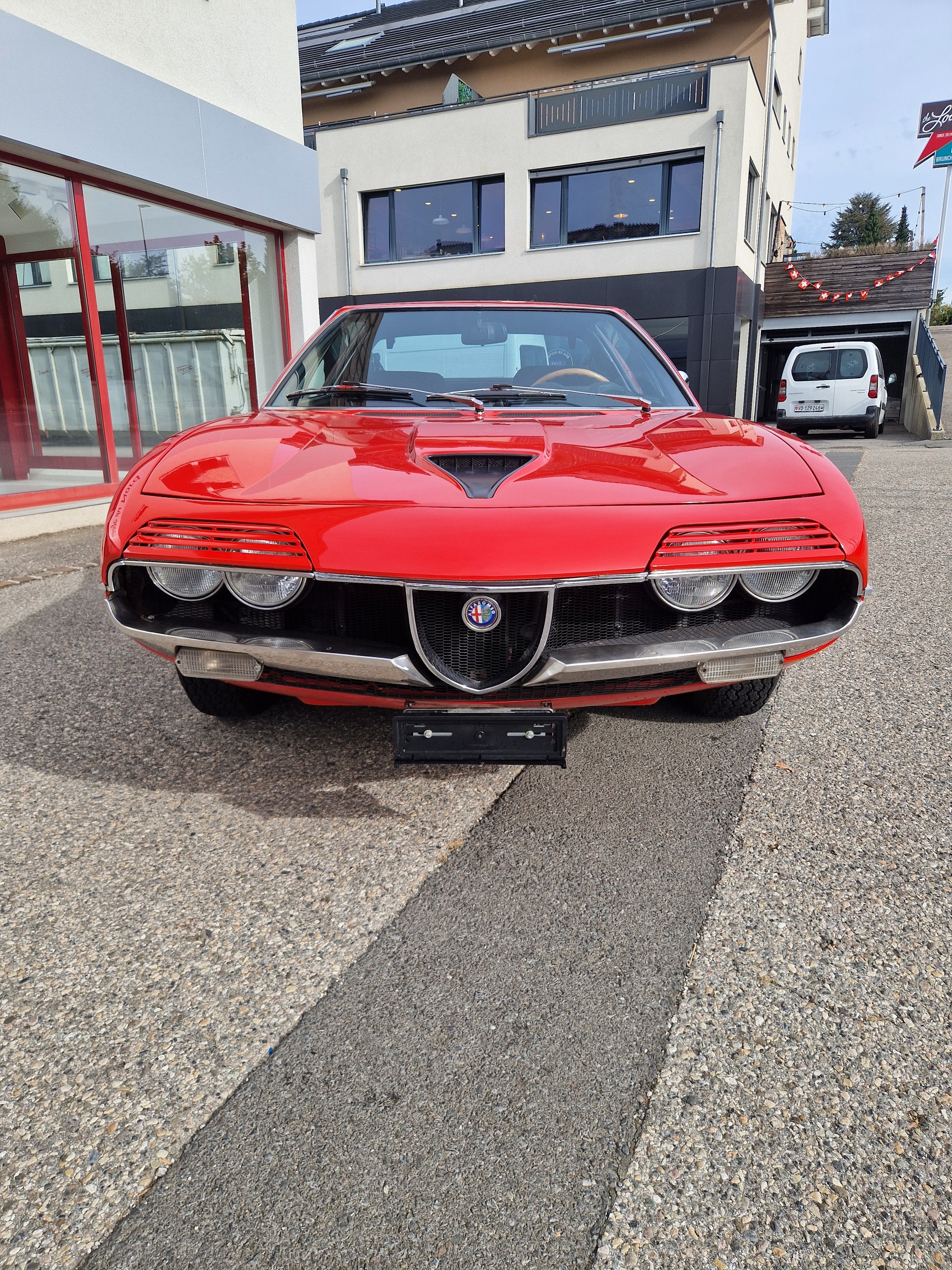 ALFA ROMEO MONTREAL-image-7