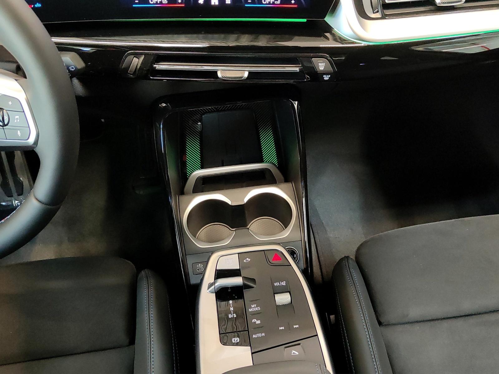 BMW X1 U11 M35i-image-12
