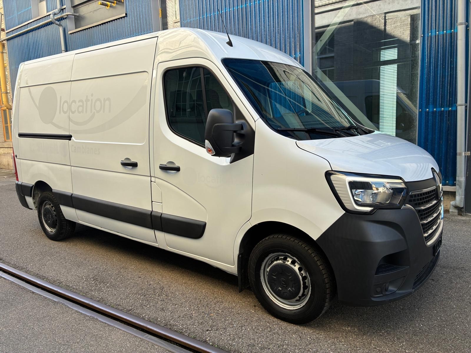 RENAULT Master T33 2.3dCi 135 L2H2-image-1