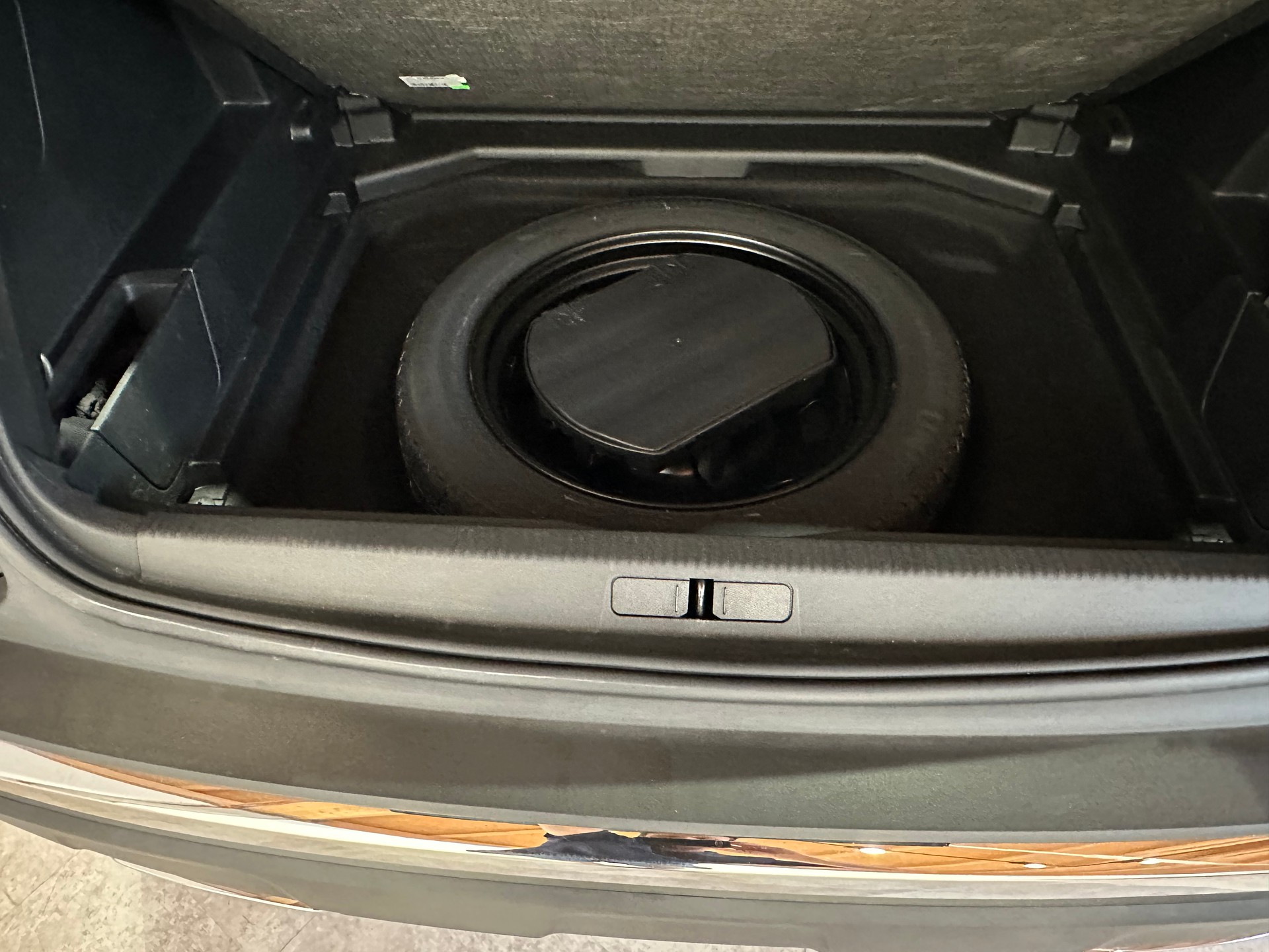 PEUGEOT 3008 1.5 BlueHDi GT Line EAT/Vollausstattung/8 x Aluräder/1. Jahr Garantie-image-20