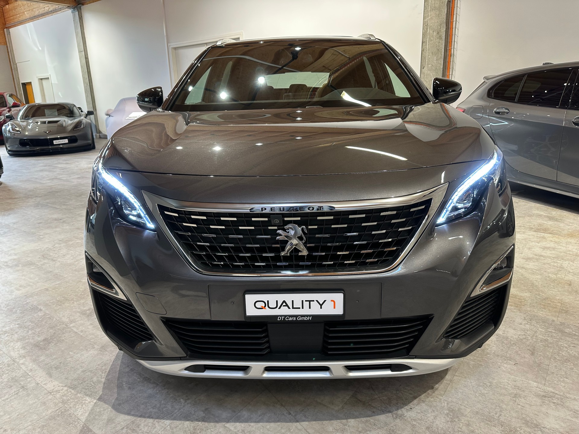 PEUGEOT 3008 1.5 BlueHDi GT Line EAT/Vollausstattung/8 x Aluräder/1. Jahr Garantie-image-1