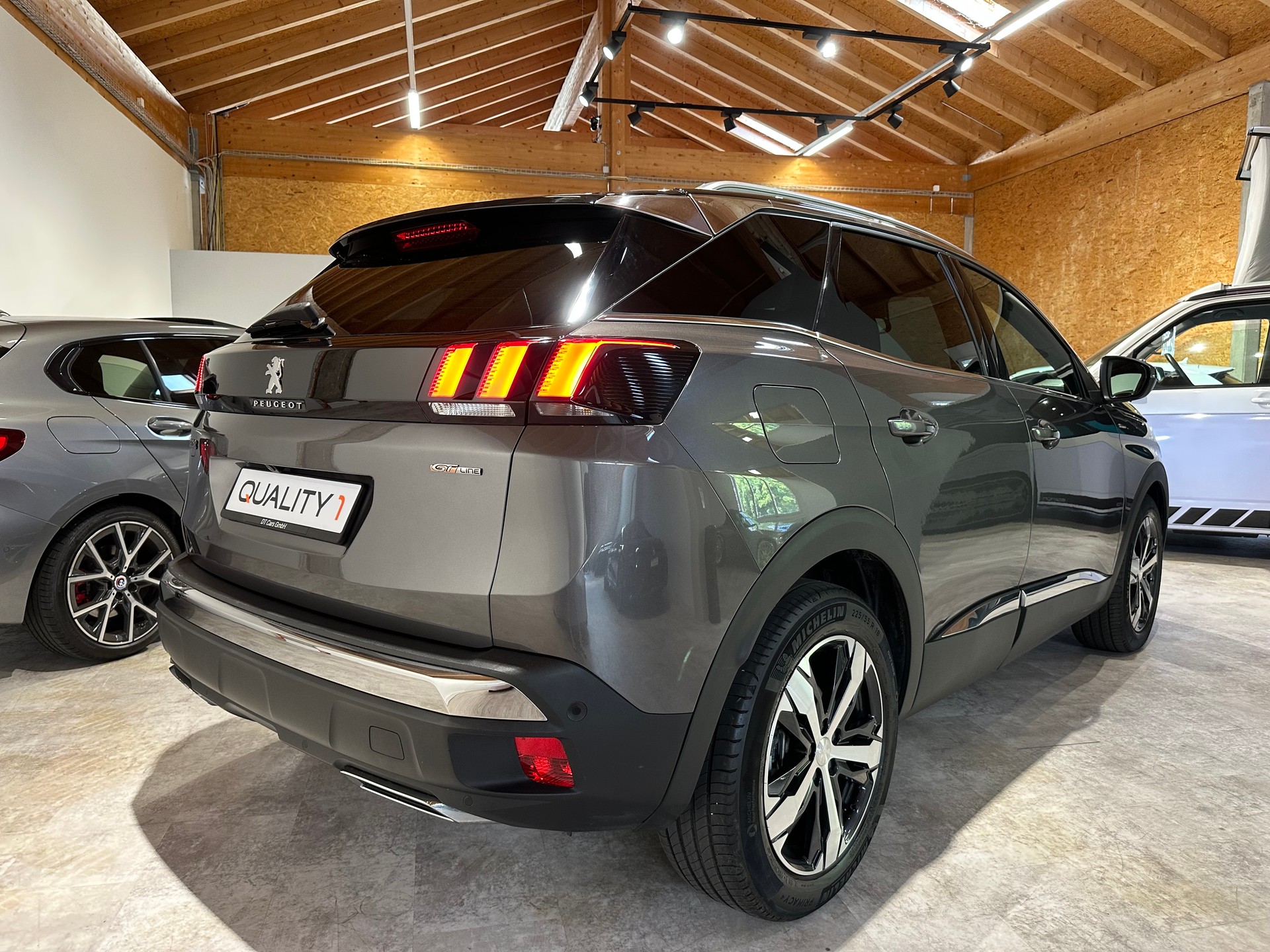 PEUGEOT 3008 1.5 BlueHDi GT Line EAT/Vollausstattung/8 x Aluräder/1. Jahr Garantie-image-7