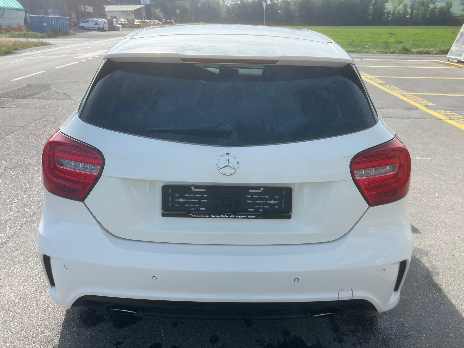 MERCEDES-BENZ A 200 AMG Line-image-5