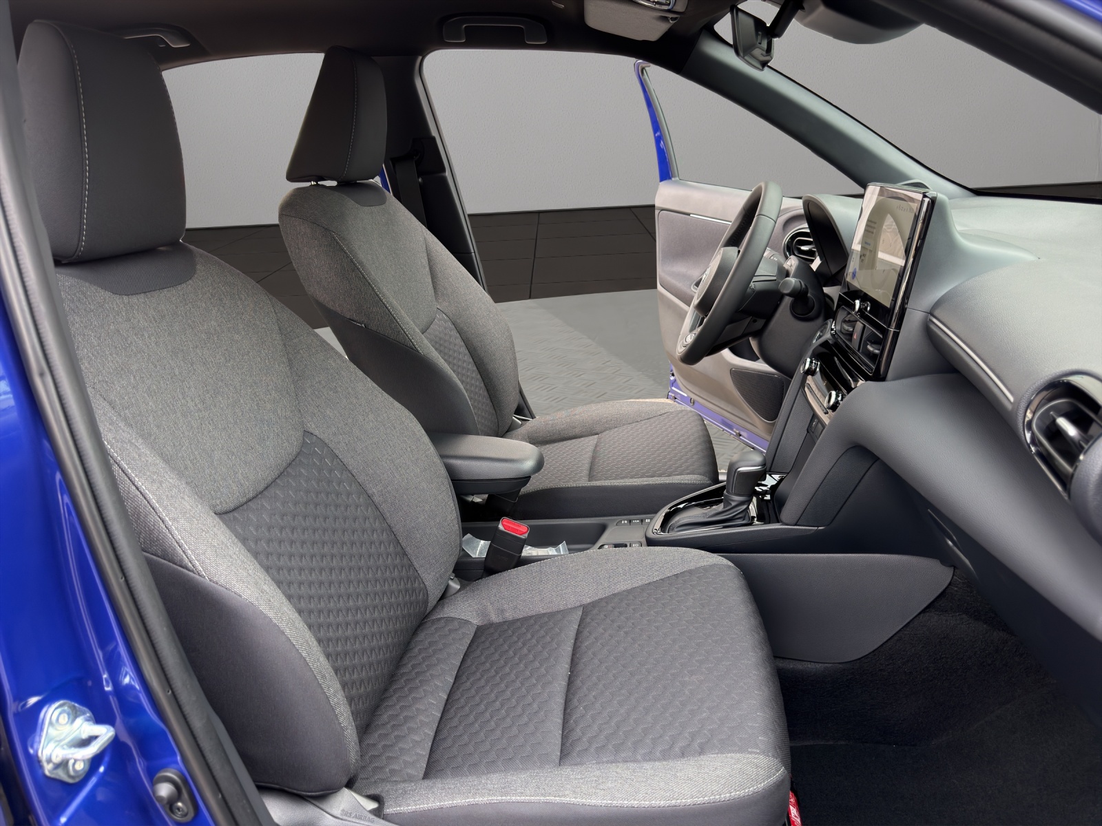 TOYOTA Yaris Cross 1.5 Style 4x2 Hybrid-image-16