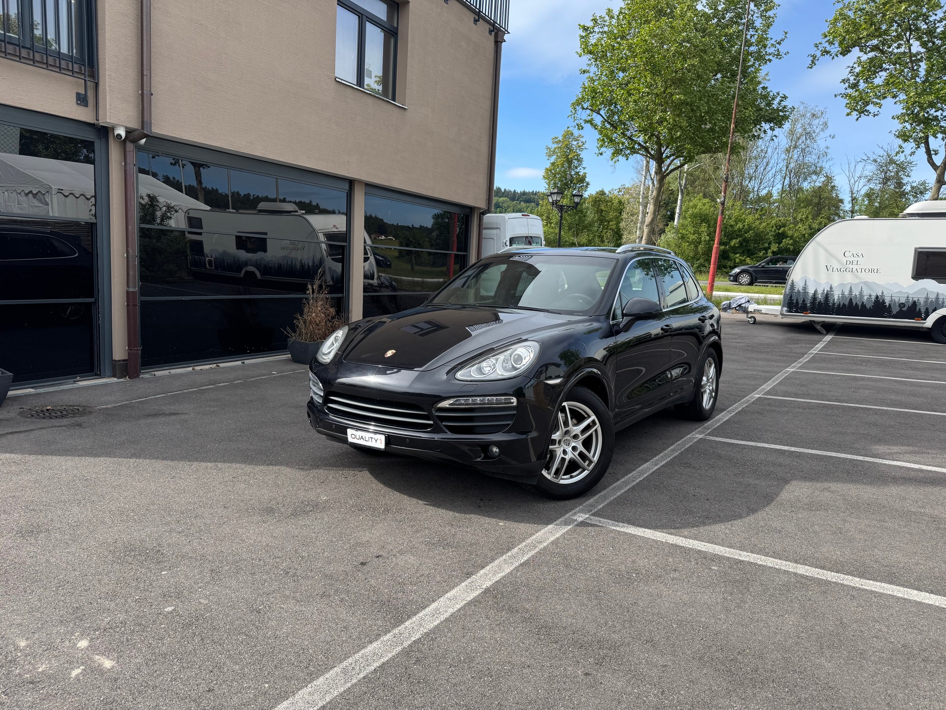PORSCHE Cayenne S-image-1