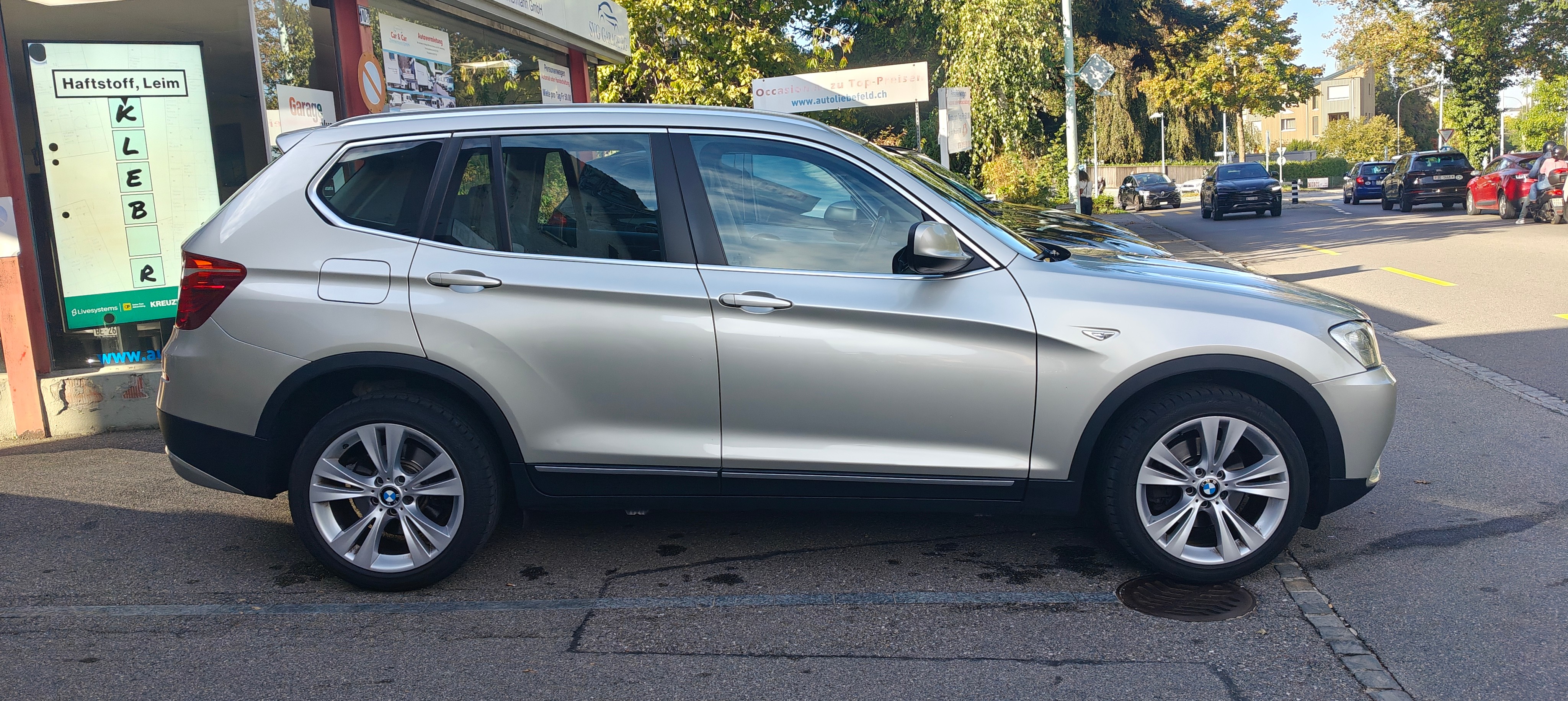 Car photo