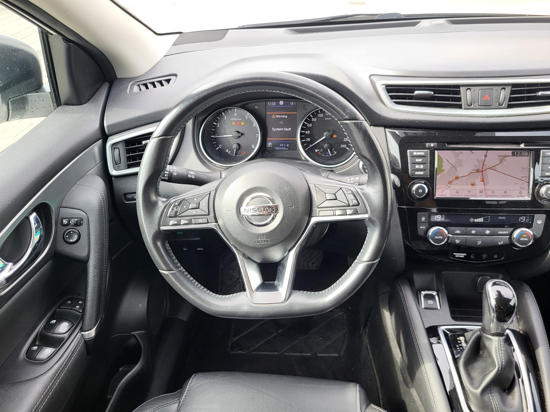 NISSAN Qashqai 1.3 DIG-T tekna DCT-image-9