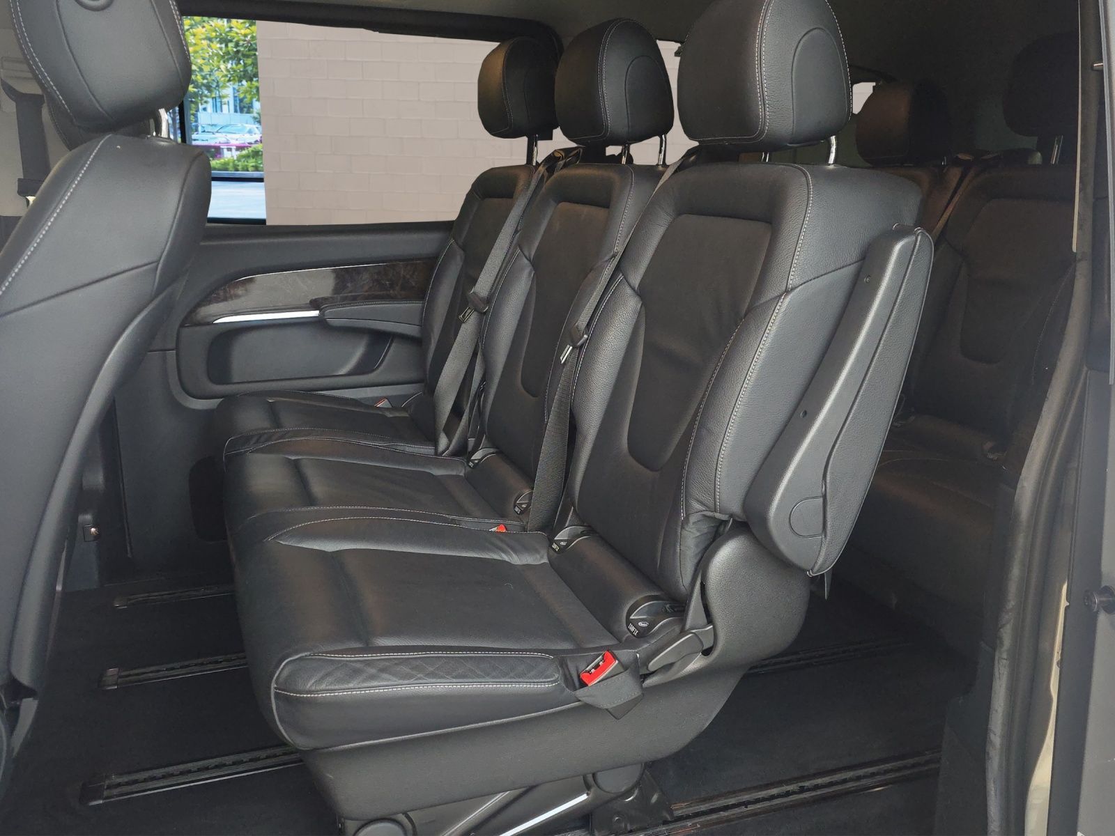 MERCEDES-BENZ V 250 d Avantgarde lang 4Matic 7G-Tronic-image-15