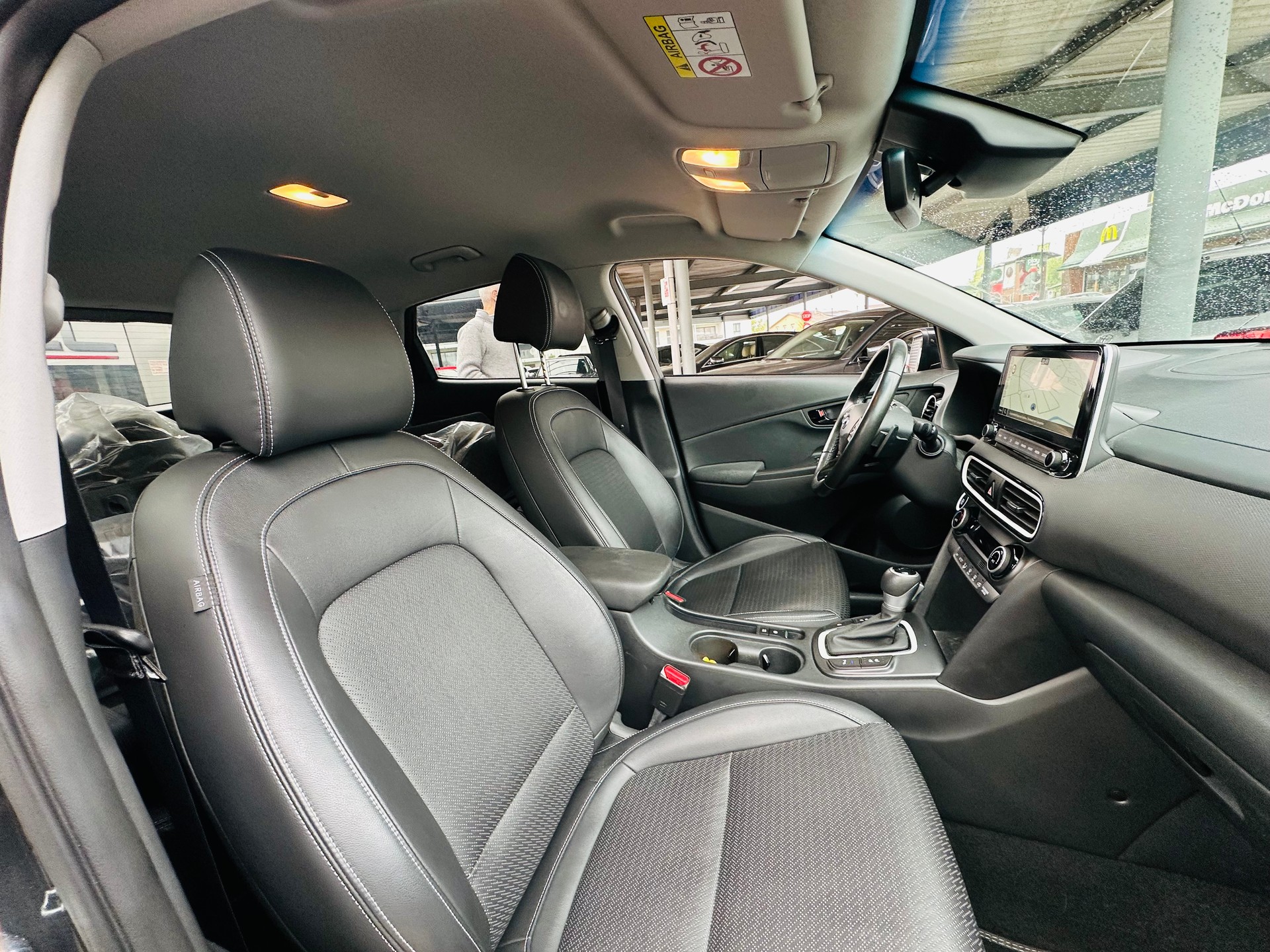 HYUNDAI Kona 1.6 GDi HEV Vertex DCT-image-9