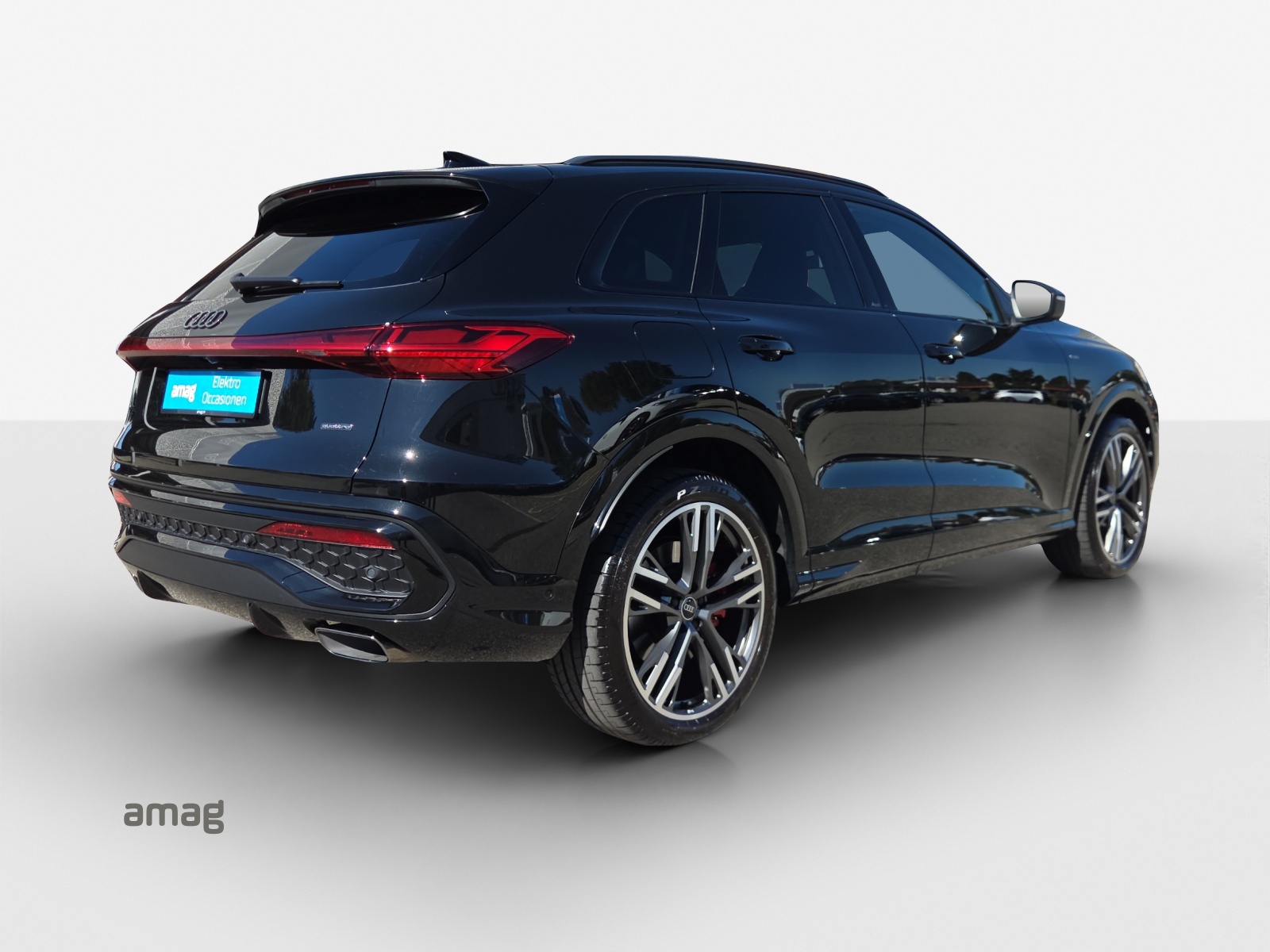 AUDI Q5 e-hybrid quattro 270 kW S-tronic-image-4