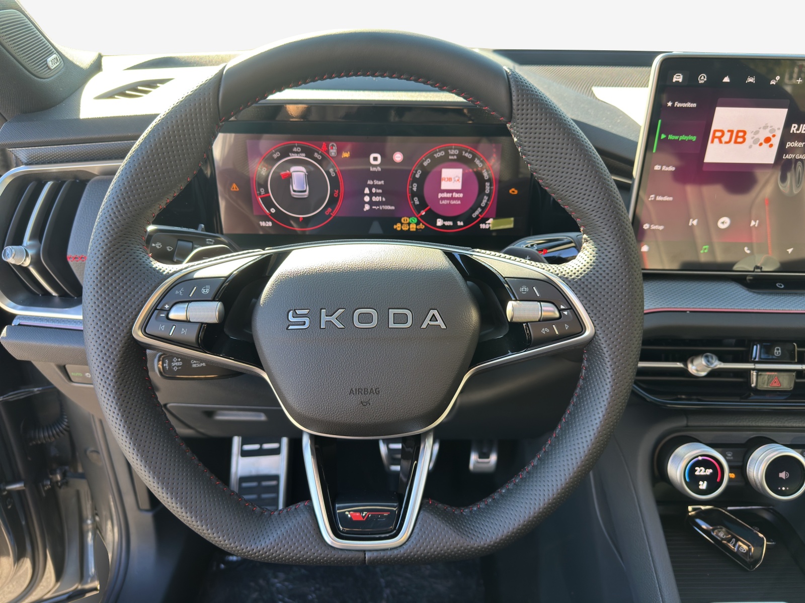 SKODA Kodiaq 2.0 TSI RS 4x4-image-9