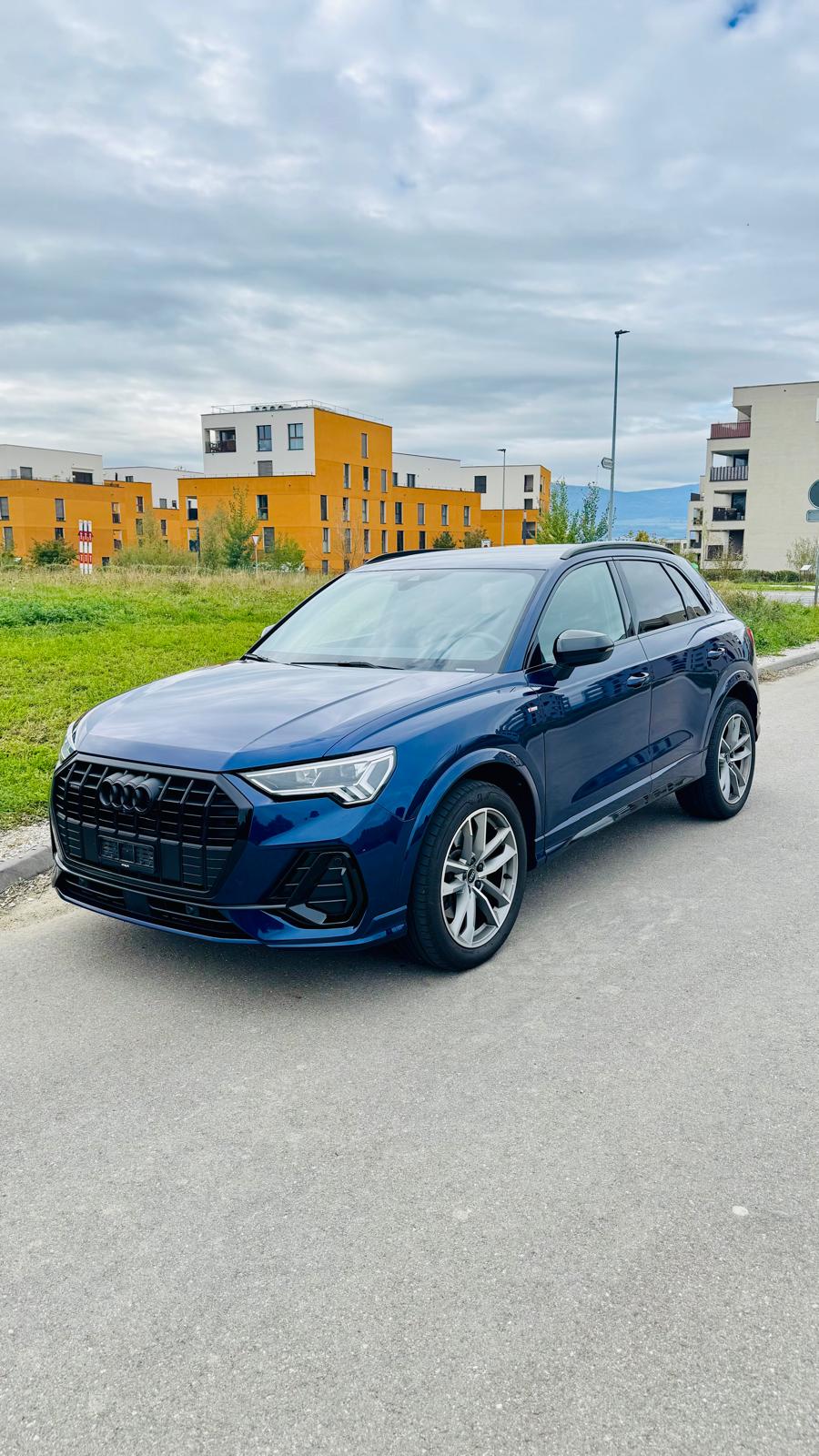 AUDI Q3 40 TFSI S line quattro S-tronic-image-1