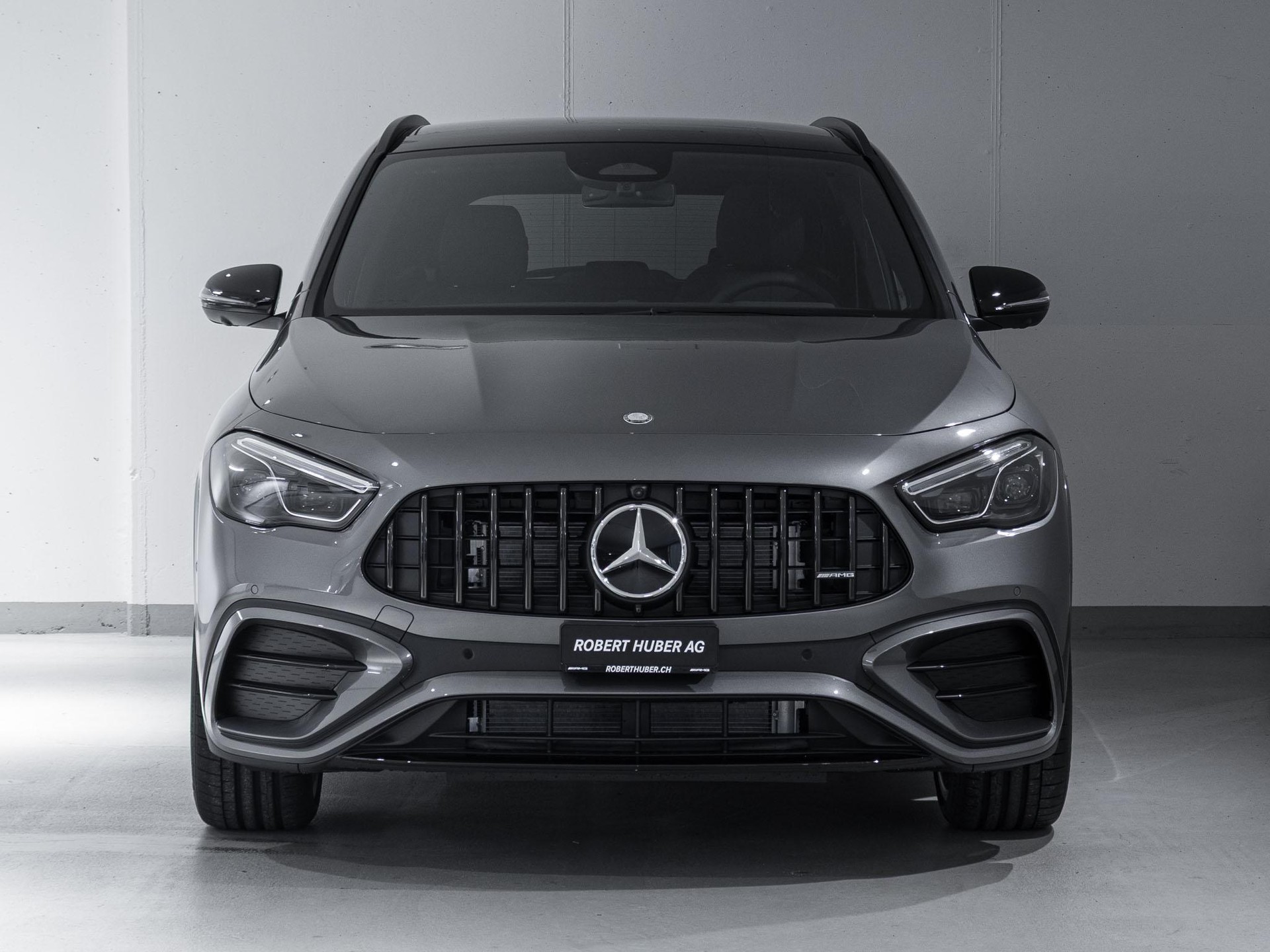 MERCEDES-BENZ GLA 35 AMG 4MATIC-image-2