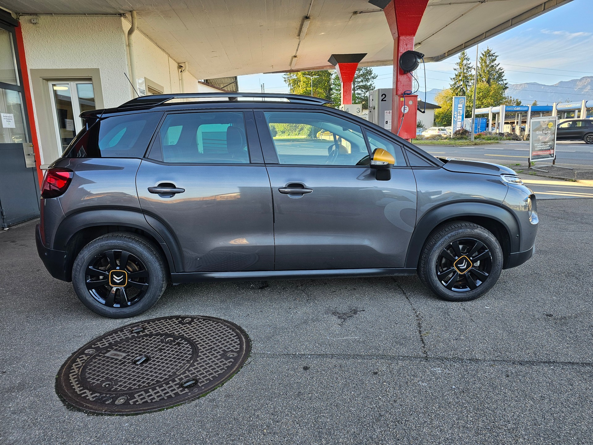 CITROEN C3 Aircross 1.2i PureTech Rip Curl EAT-image-4