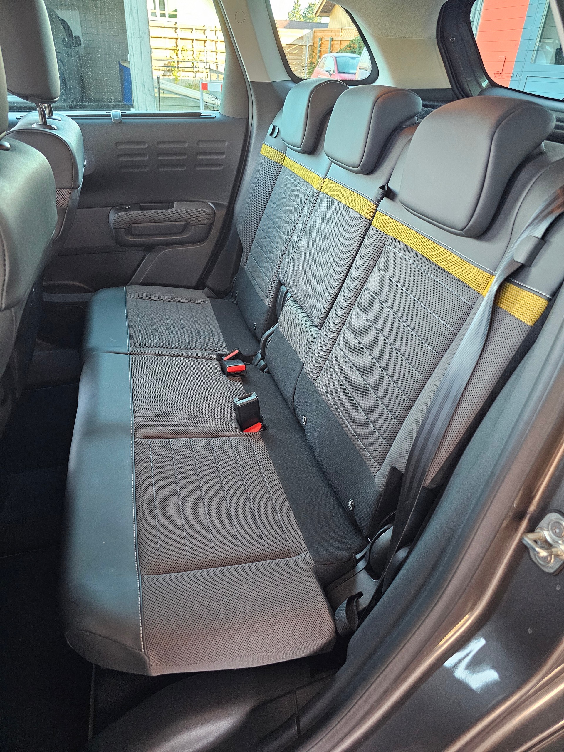 CITROEN C3 Aircross 1.2i PureTech Rip Curl EAT-image-8