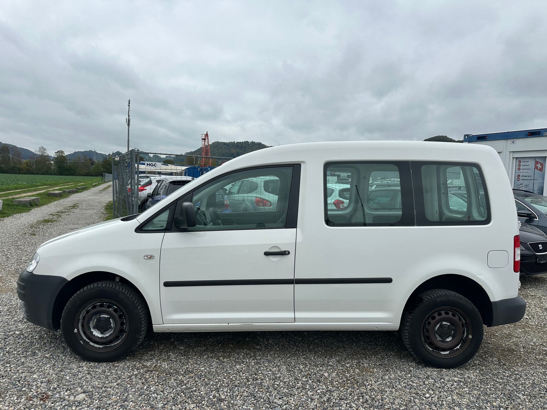 VW Caddy 1.9TDI PD 4Motion-image-3