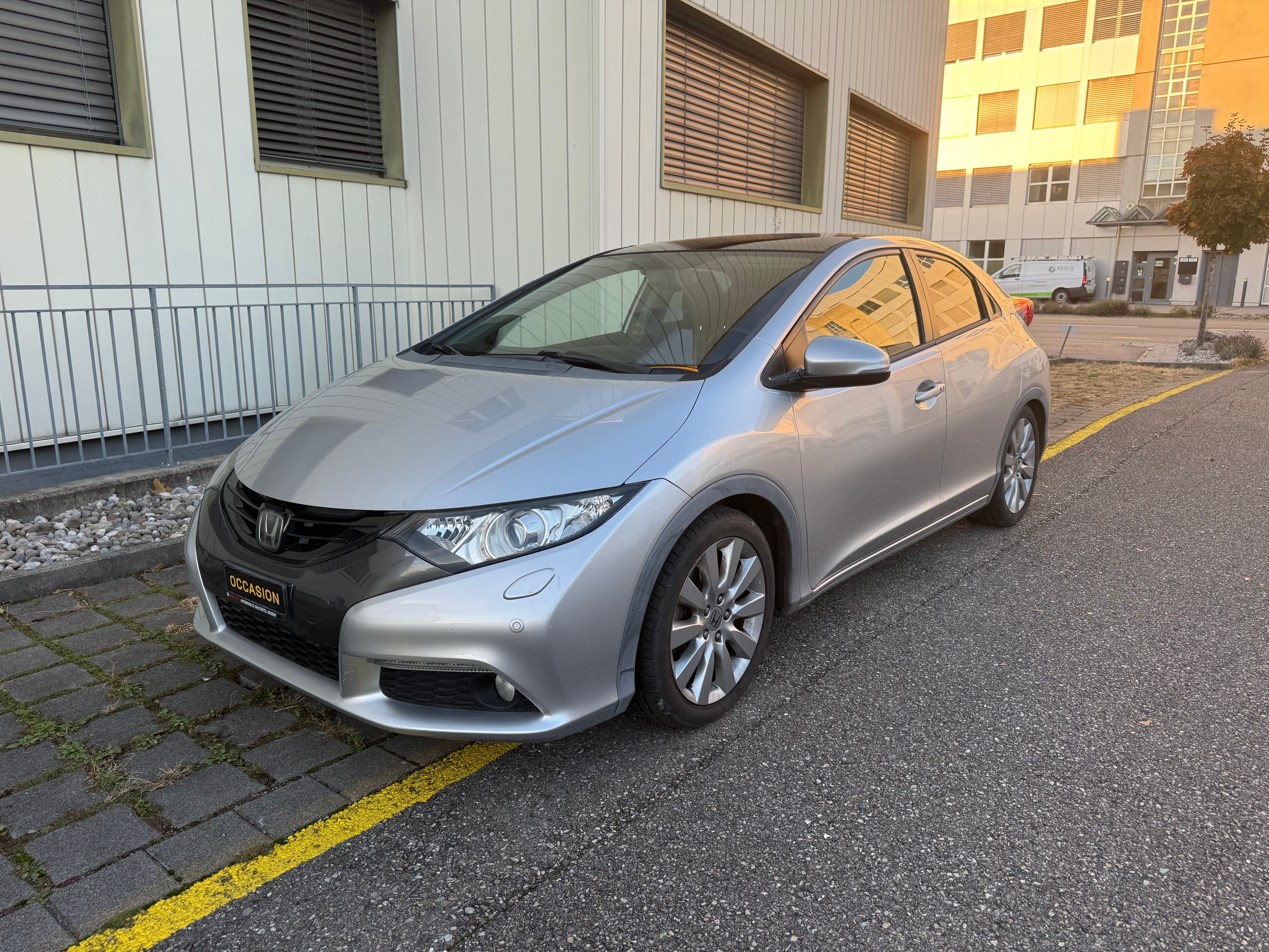 Car photo