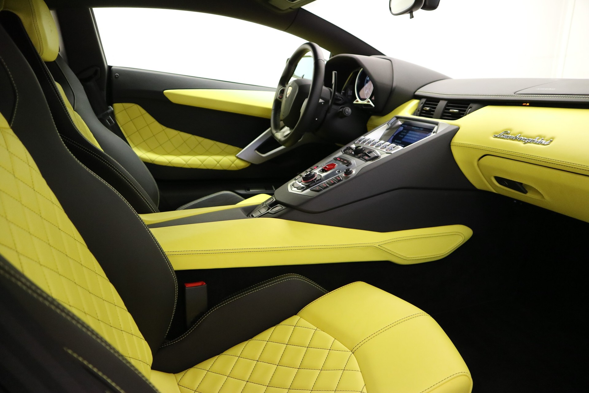 LAMBORGHINI Aventador LP720-4 Coupé 50 Anniversario E-Gear-image-5