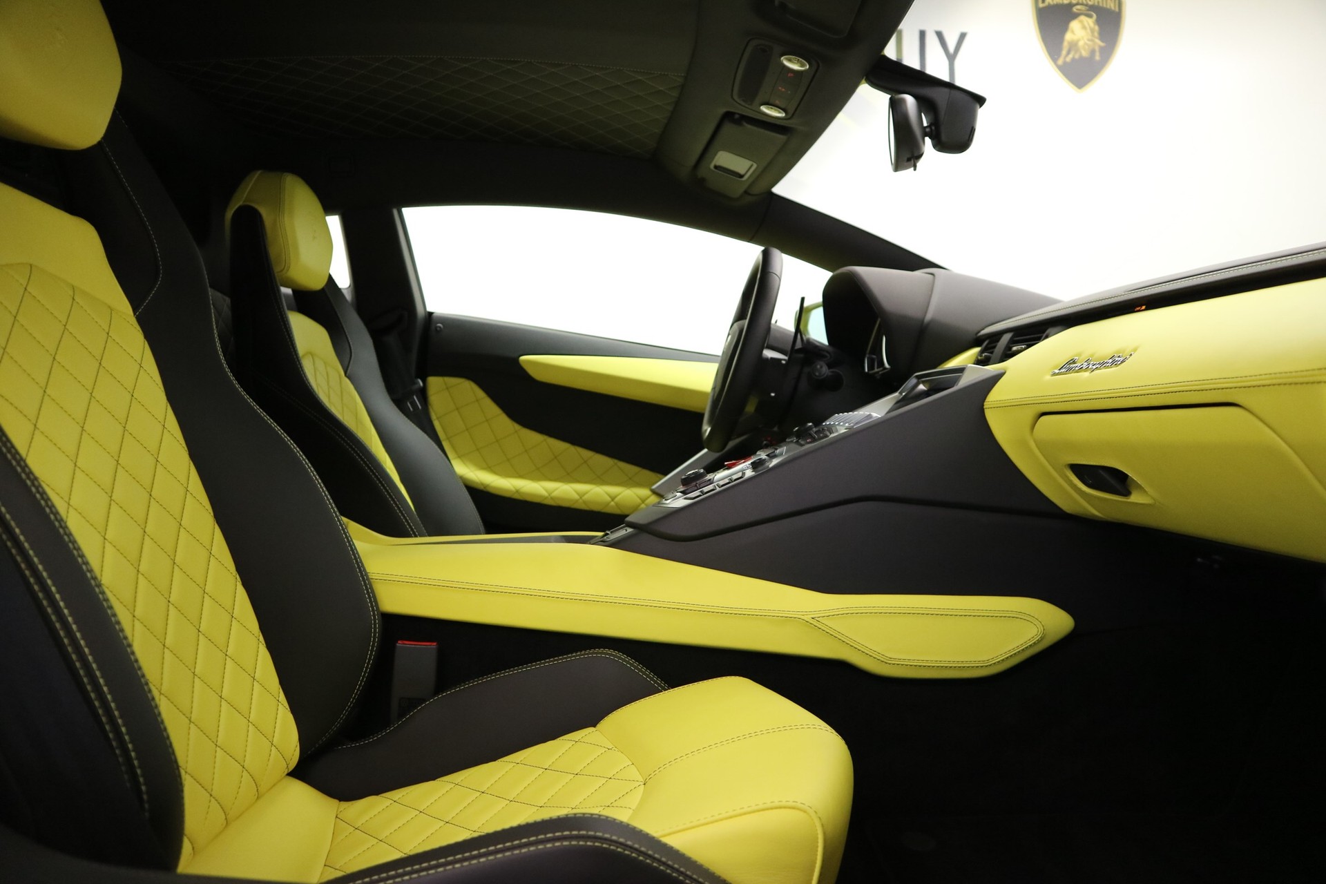 LAMBORGHINI Aventador LP720-4 Coupé 50 Anniversario E-Gear-image-6