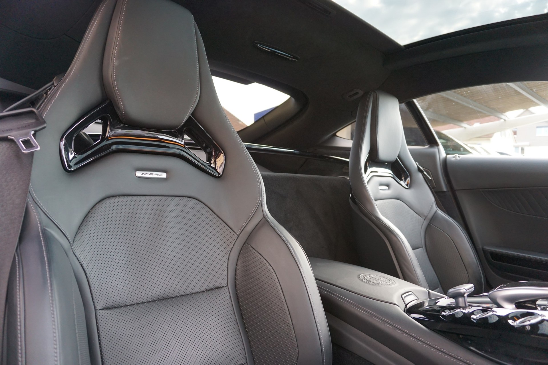 MERCEDES-BENZ AMG GT S Speedshift DCT-image-16