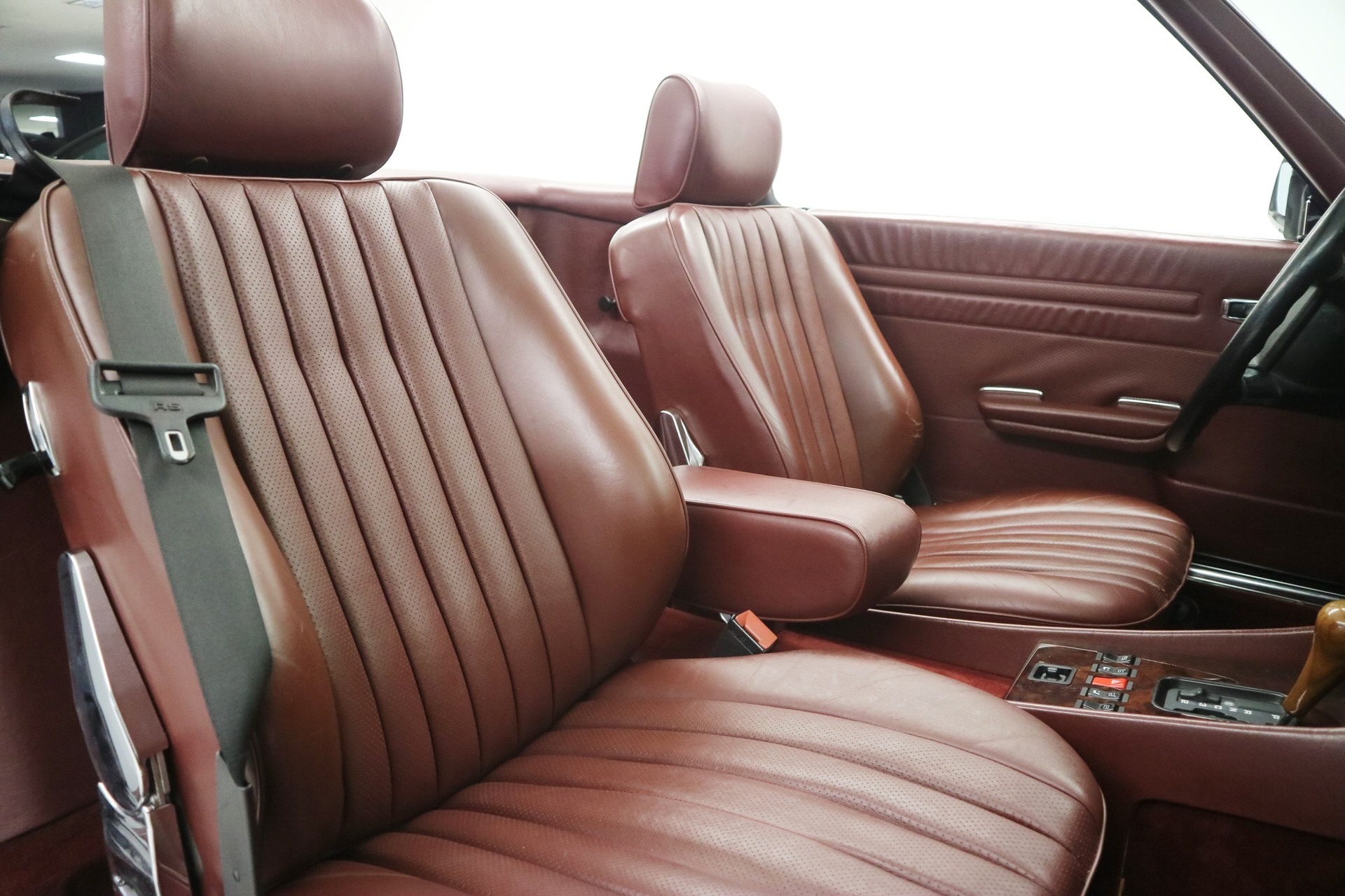 MERCEDES-BENZ 300 SL Automatic-image-8