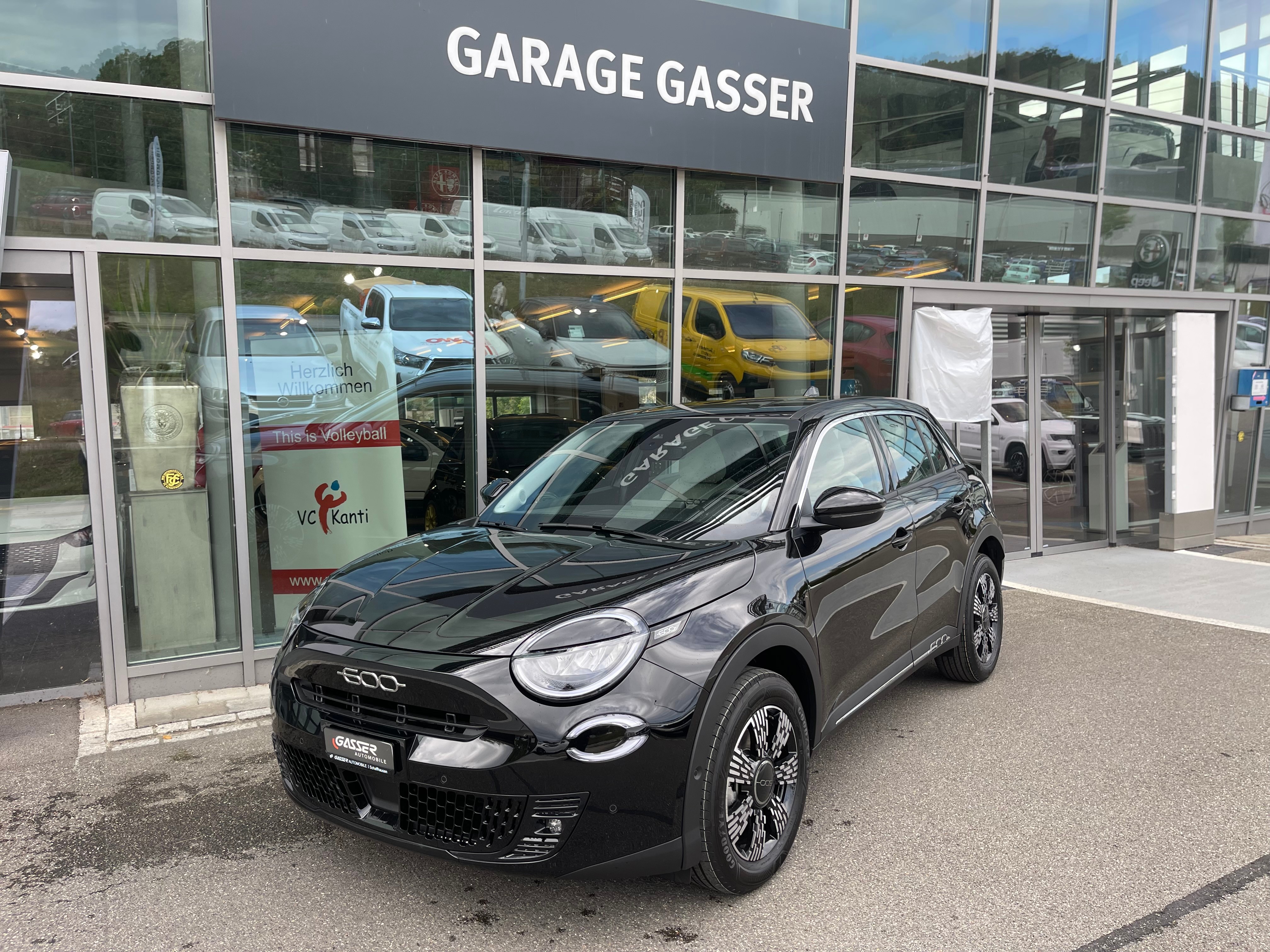 Car photo