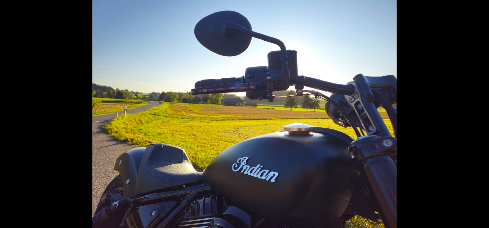 INDIAN Sport Chief-showroom-element-3