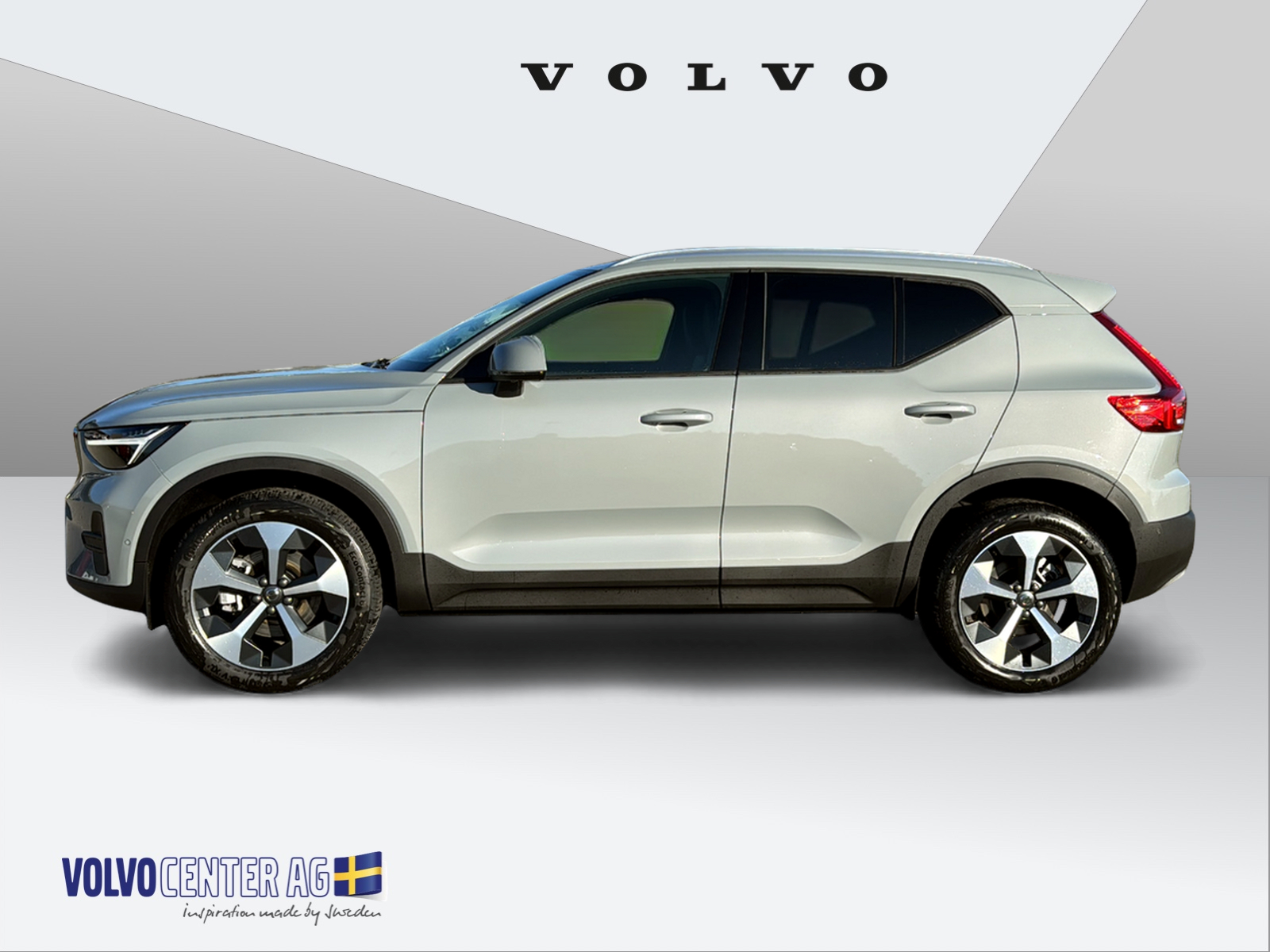 VOLVO XC40 2.0 B3 MH XCITE-image-1