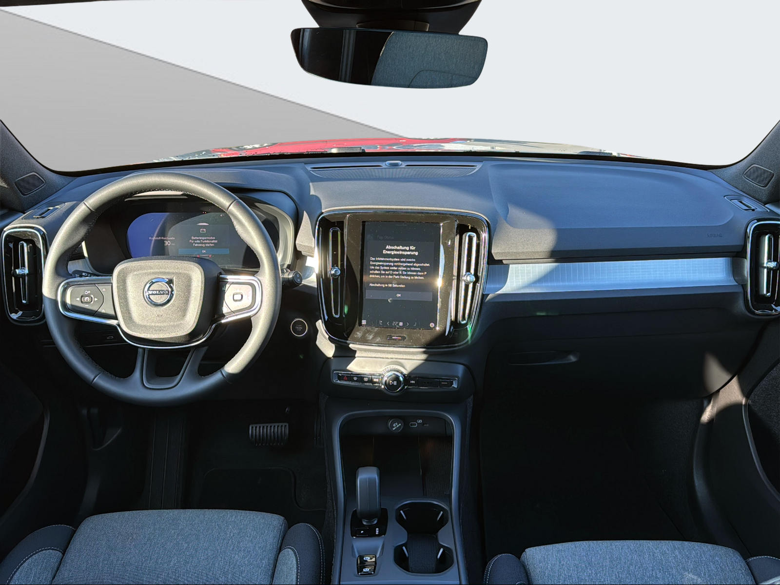 VOLVO XC40 2.0 B3 MH XCITE-image-11