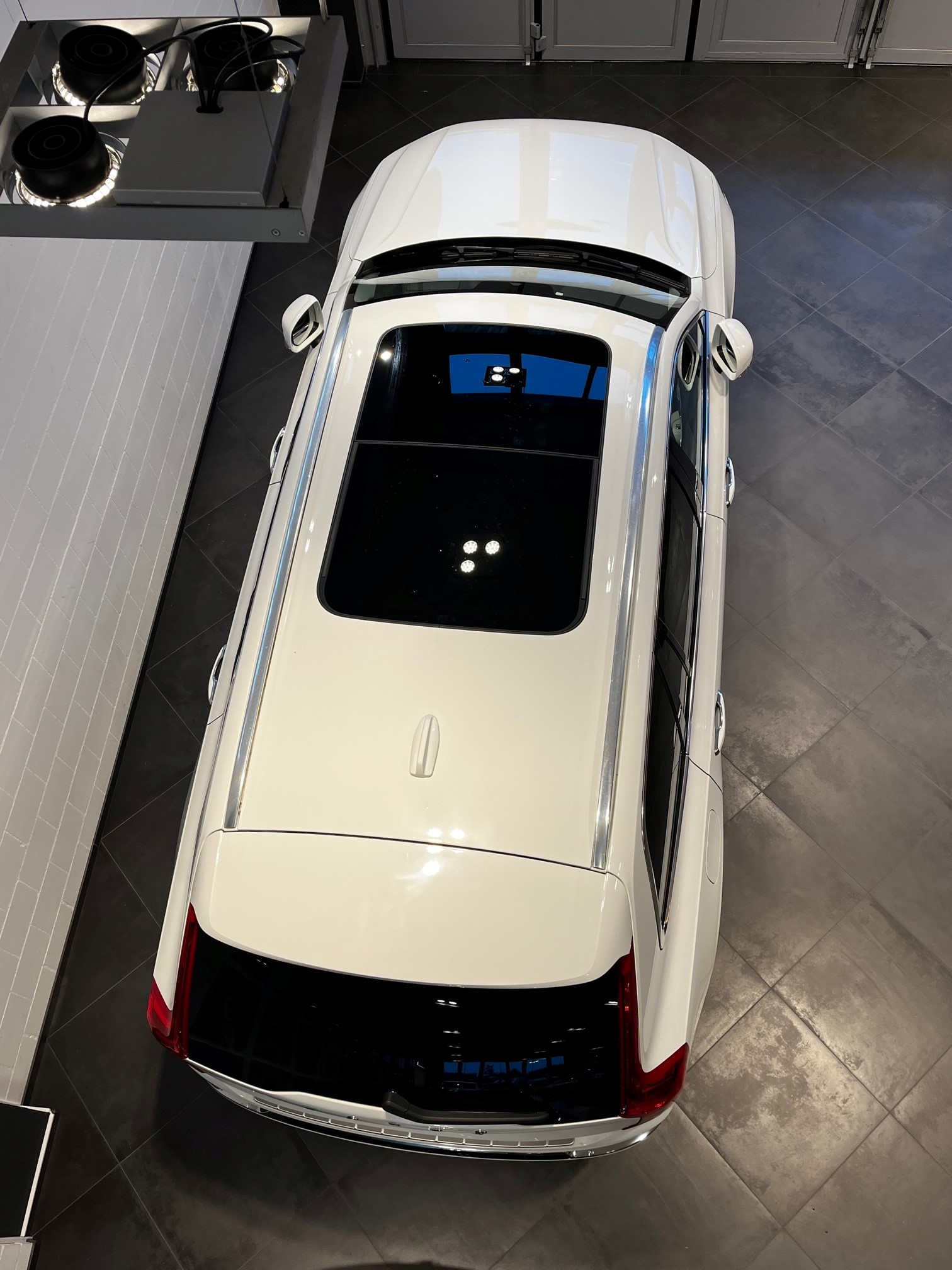 VOLVO XC90 T8 eAWD Inscription-image-9
