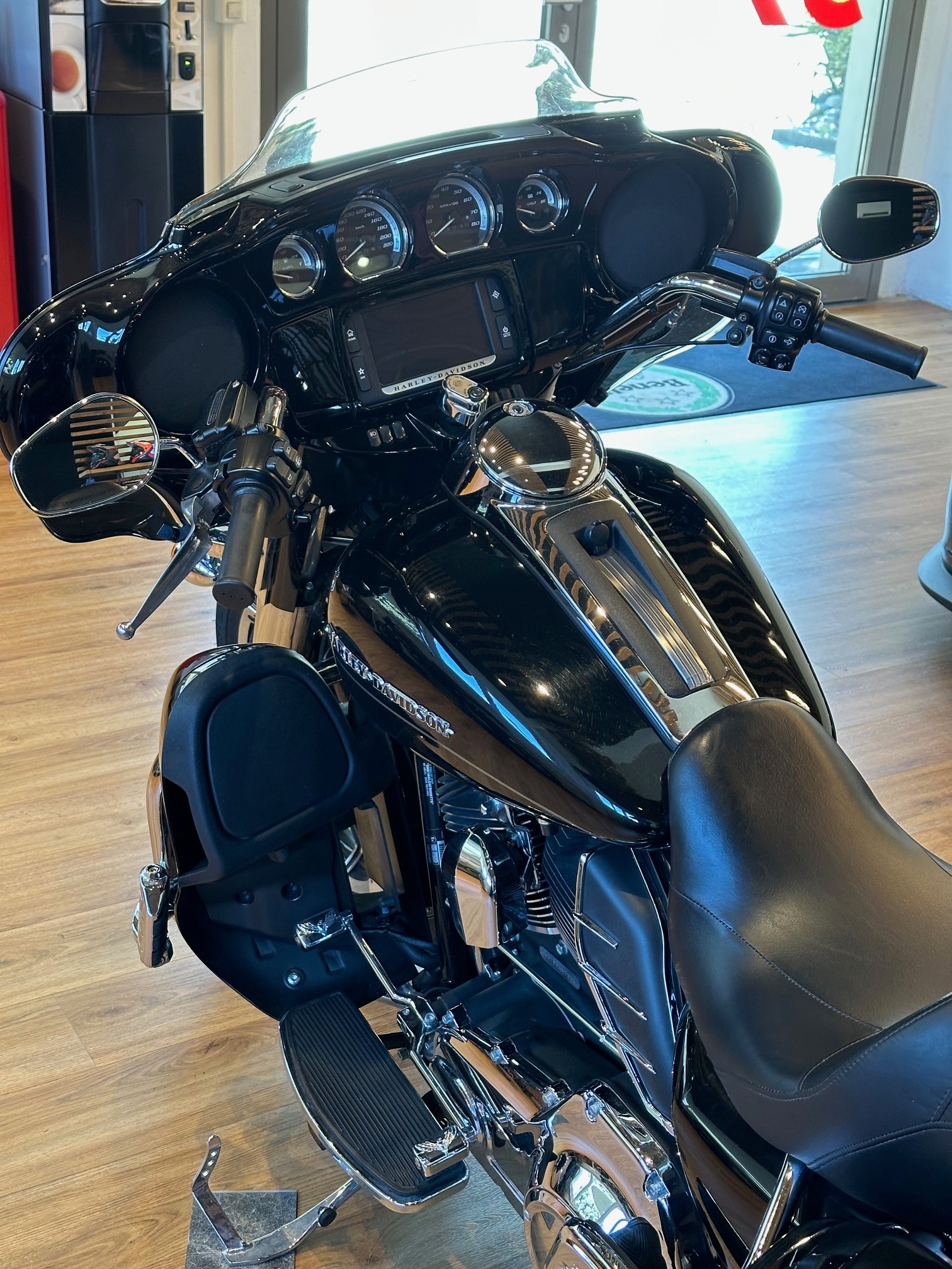 HARLEY-DAVIDSON FLHTK Electra Glide Ultra Limited Low-image-5