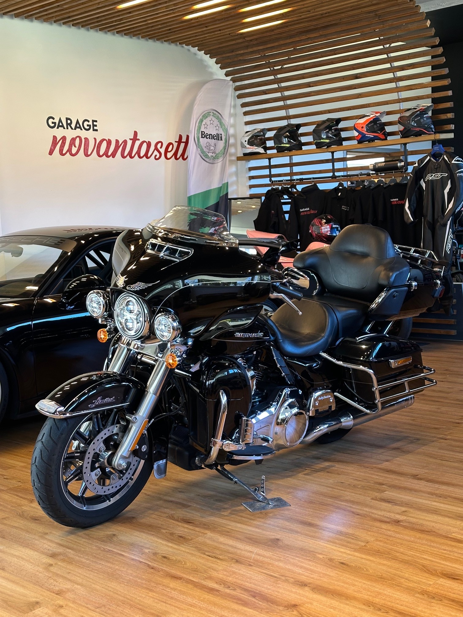 HARLEY-DAVIDSON FLHTK Electra Glide Ultra Limited Low-image-6