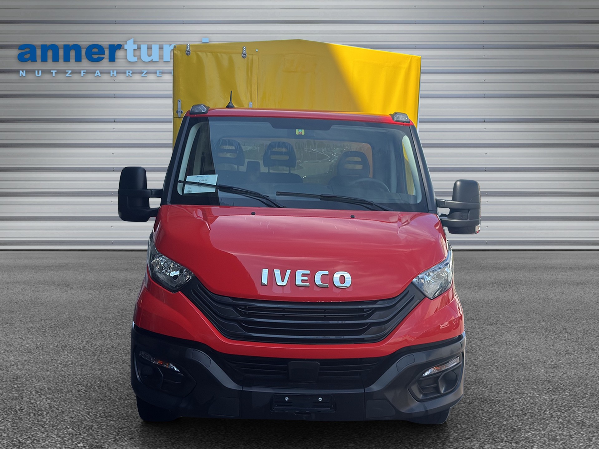 IVECO 35S16 Daily-showroom-element-1