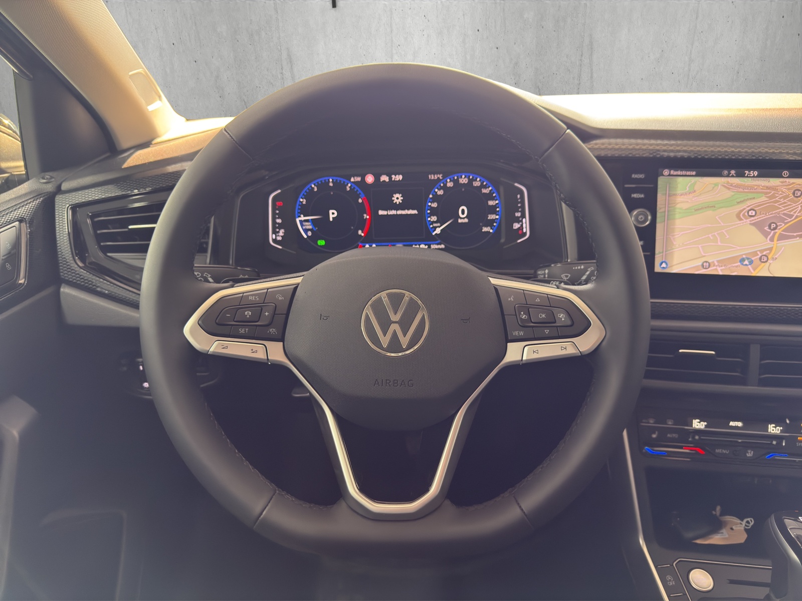 VW Polo 1.0 TSI Life DSG-image-9