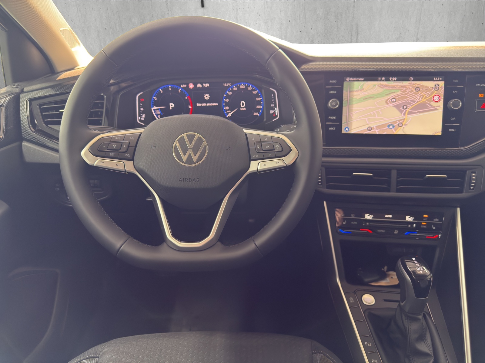 VW Polo 1.0 TSI Life DSG-image-8