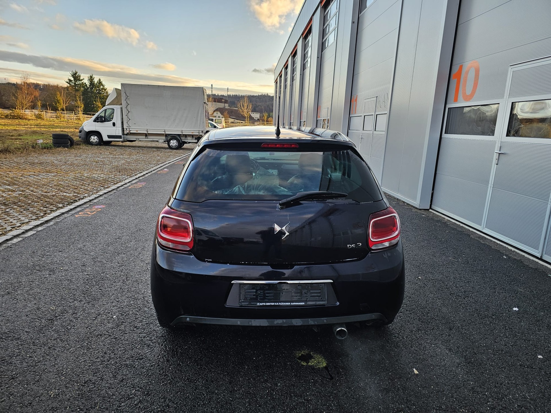 DS AUTOMOBILES DS3 1.2 Pure Tech S+S 60 "DS 1955" Faubourg Addict-image-3