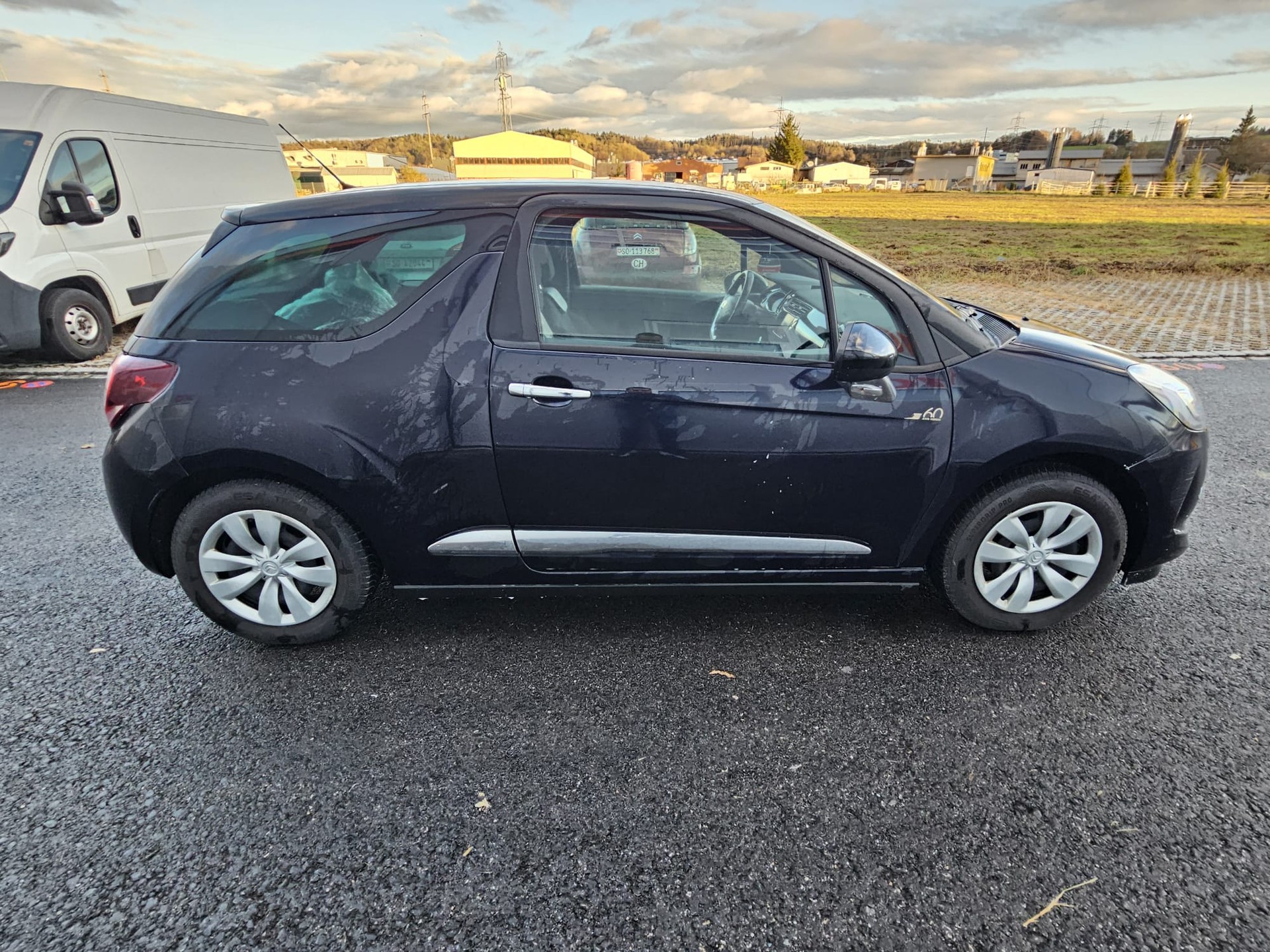 DS AUTOMOBILES DS3 1.2 Pure Tech S+S 60 "DS 1955" Faubourg Addict-image-5