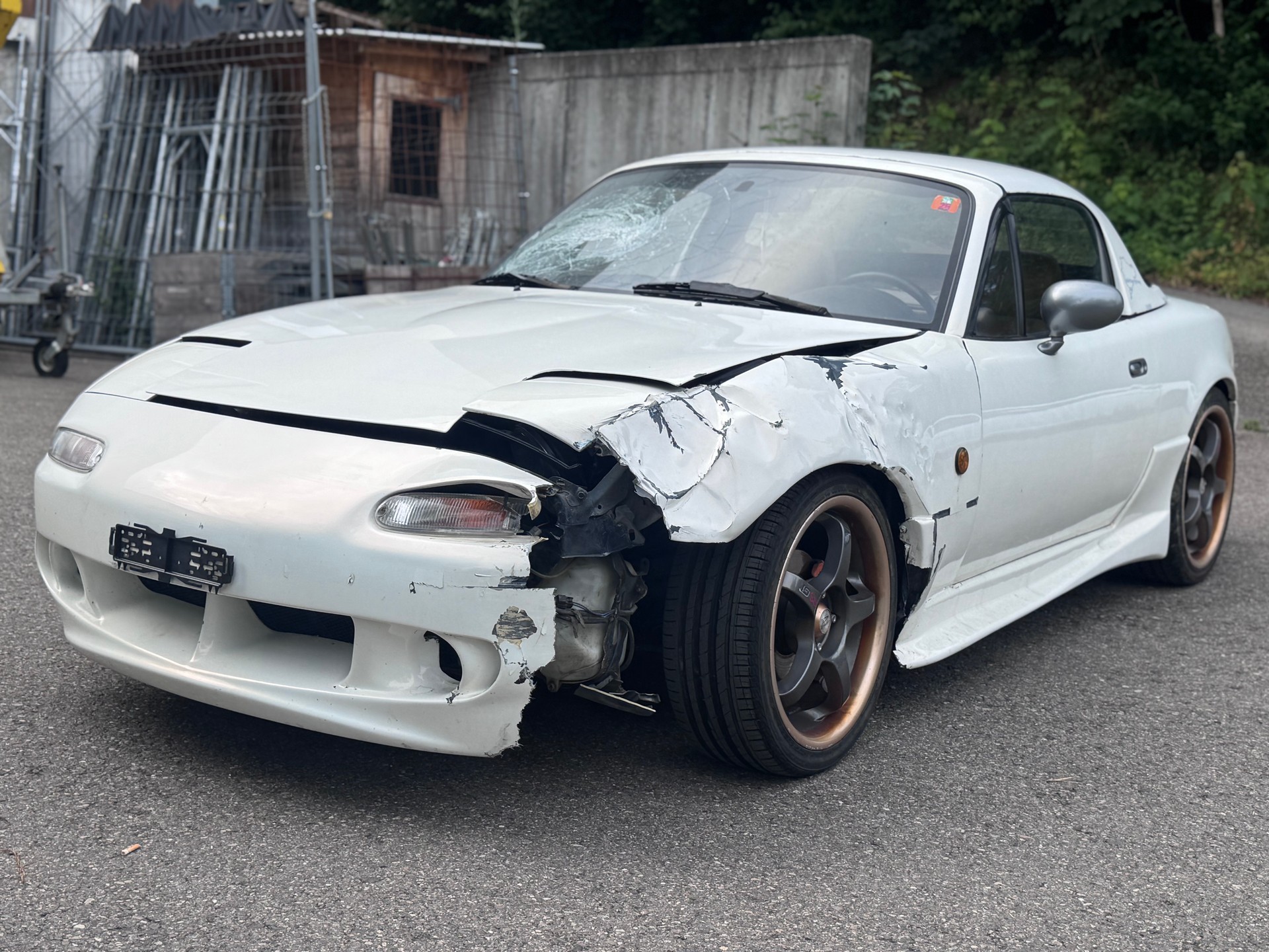 MAZDA MX-5 1.6i-16