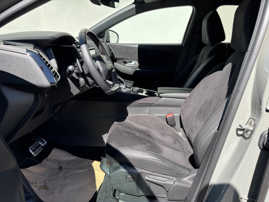 DS AUTOMOBILES DS 7 E-T.300 4x4 Lig Noi.-image-8