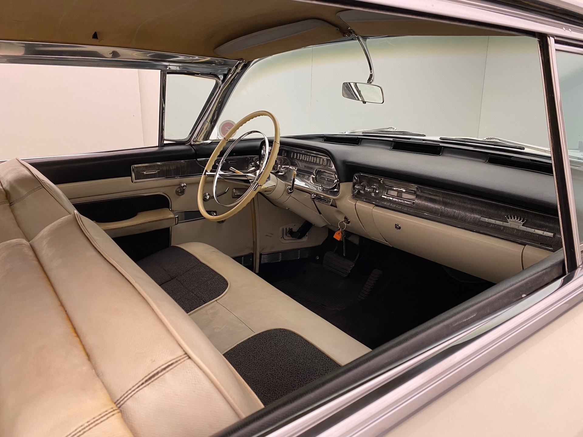 CADILLAC Deville Coupe Series 62-image-14