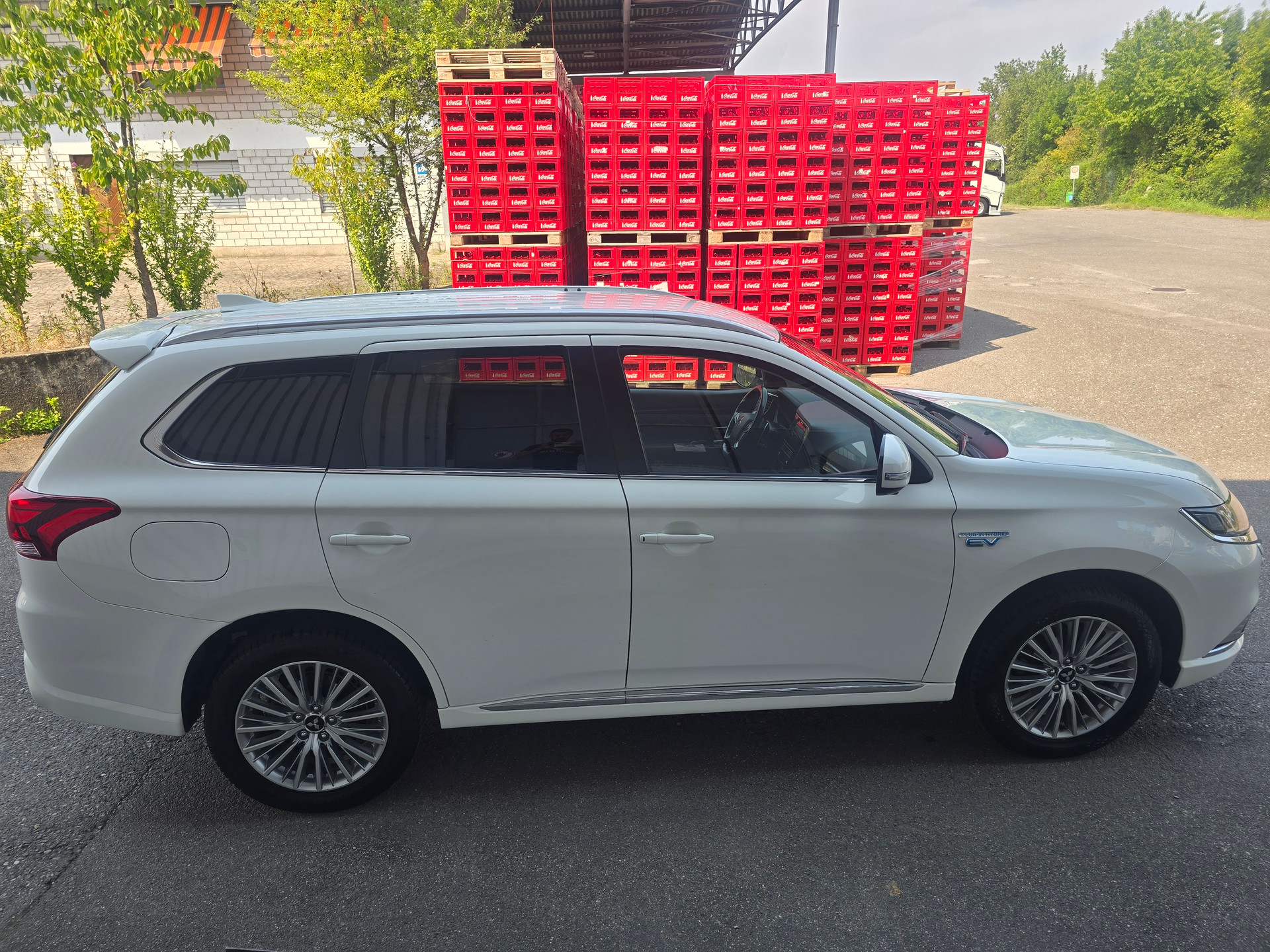MITSUBISHI Outlander 2.4 PHEV Diamond 4WD Automatic-image-10