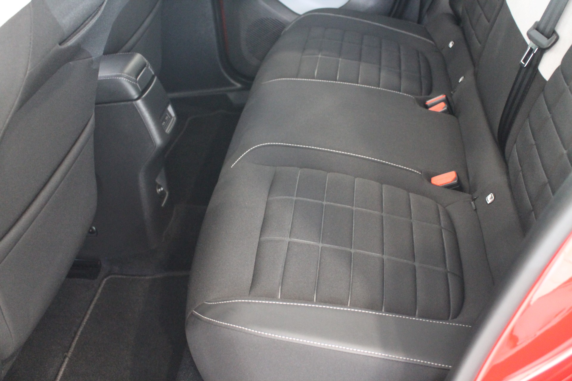 CITROEN e-C3 44kWh Max-image-13